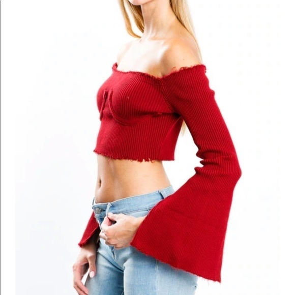 Red Bell sleeves crop top NEW - Picture 5 of 14